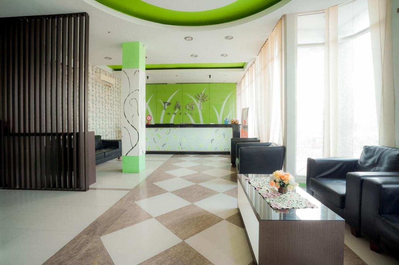 Reddoorz Near Pantai Pede Hotel Labuan Bajo Exterior photo